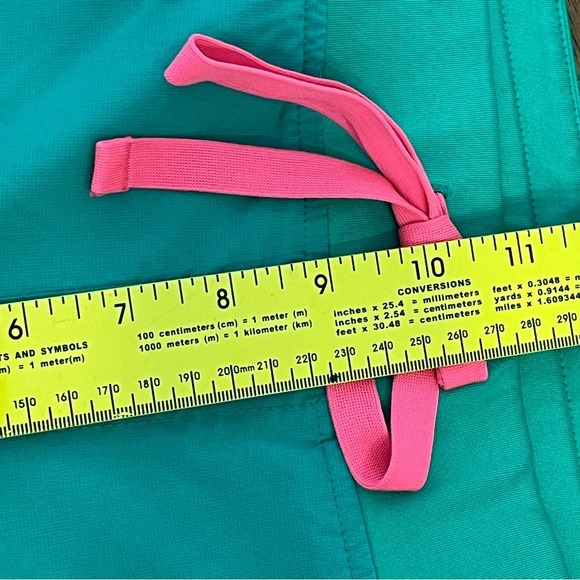 Figs Scrub Zamora Green Joggers with Pink Accents po# 2552 - Picture 8 of 11